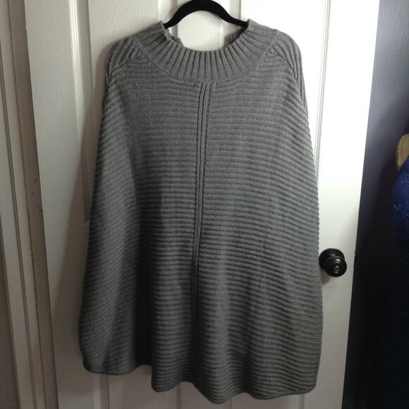 NY & Co; Grey Poncho Black Faux Leather trim, L/XL; Bohemian, Hippie Vibes, cute - Picture 3 of 6
